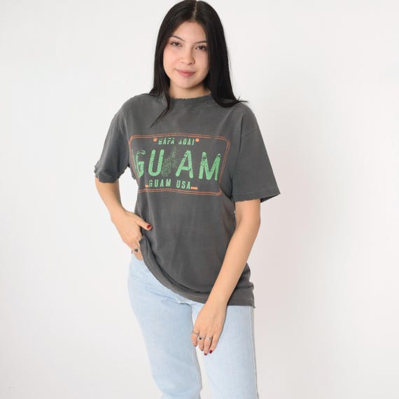 Vintage Guam Shirt Graphic Tee Hafa Adai Tshirt Distressed Worn 90s Retro Tshirt Travel Charcoal Grey Retro T Shirt 1990s Medium