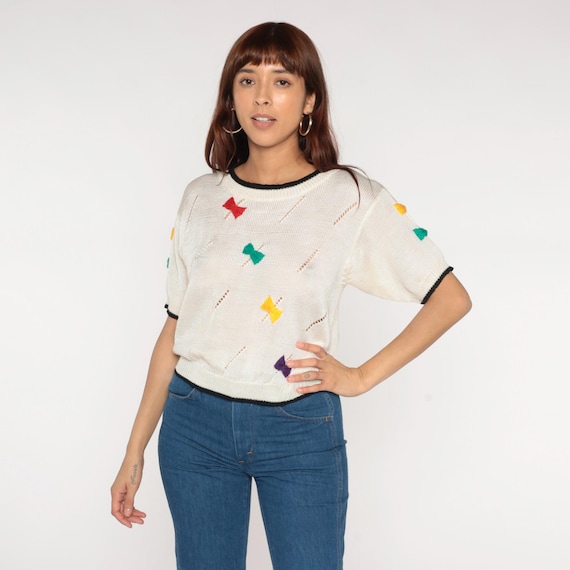 Bow Print Sweater 80s Cream Rainbow Short Sleeve Vintage Colorful Bow Pattern Pullover Top  Cute Playful Quirky Artsy Sweet Fashion Medium M
