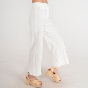 White Pants 70s Wide Leg Trousers Crinkled High Waisted Rise Straight Leg Pleated Preppy Basic Seventies Boho Hippie Vintage 1970s XS 26