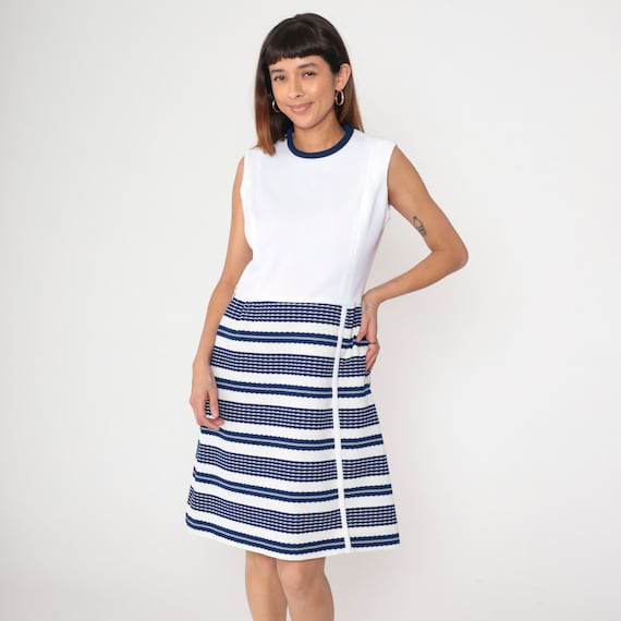 60s 70s Mod Dress Striped Knee Length Midi Navy Blue White Dress High Waist Vintage Ringer Sleeveless 1970s A-Line Polyester Knit Medium