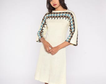 Knit Sweater Dress 70s Cream Beige Geometric Pattern Yoke Acrylic Pullover Dress Textured Soft Knit Midi Mod Style Bohemian Hippie Small S