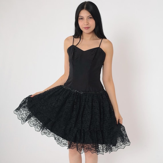 80s Black Lace Dress Sweetheart Neckline Sequin Prom Dress Tiered Party Spaghetti Strap Midi 1980s Evening Cocktail Vintage Extra Small xs