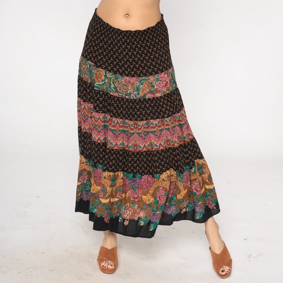 Floral Broomstick Skirt 90s Midi Skirt Retro Grunge Bohemian Flowy Geometric Flower Print Summer Festival Black Vintage 1990s Rayon Small 6