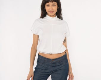 90s Mock Neck Top White Stag Short Sleeve Sweatshirt Ivory Banded Hem Tee Seam Detail Cream Pullover Casual BlouseCotton Shirt Small S
