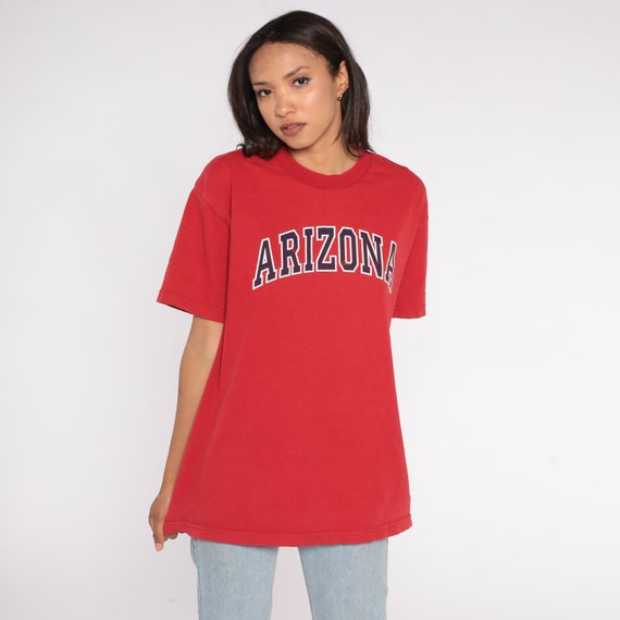 Arizona T-shirt Y2k U of A Shirt University of Arizona Graphic Tee Retro Tshirt Travel Tourist USA Souvenir Red Vintage 00s Medium Large