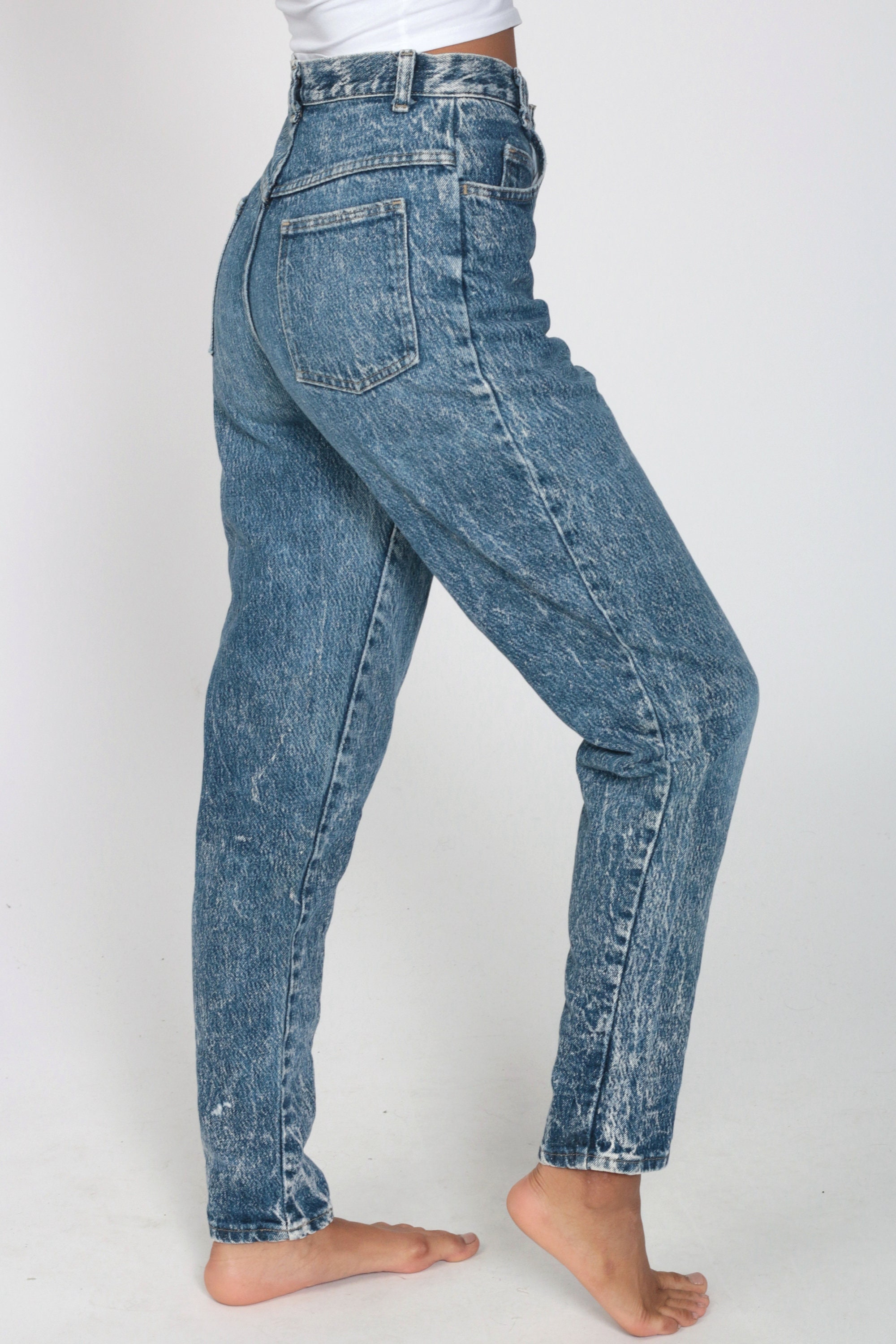 black denim mom jeans