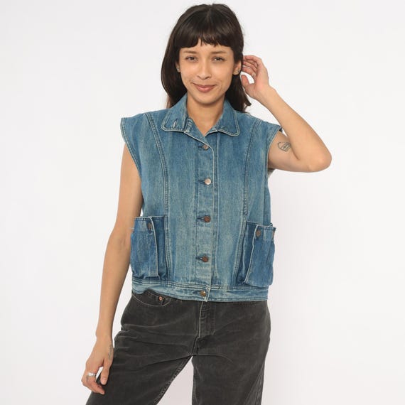 80s Denim Vest Button Front Sleeveless Jean Jacket Crop Waist Cotton Blue Wash Collared Boxy Fit Cap Shoulder Mais Oui Vintage Medium M