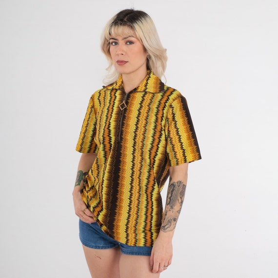 Vintage 70s Psychedelic Shirt Acid Striped Top Yellow Brown Hippie 1970s Bohemian Zip Up Short Sleeve Boho Dagger Collar Small Medium S M