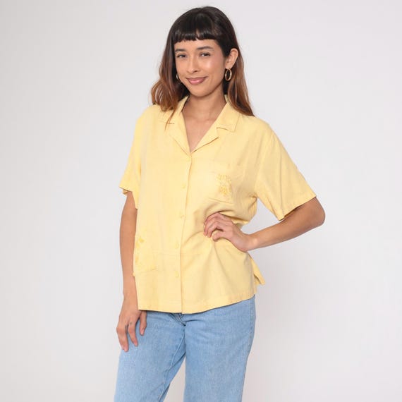 Raw Silk Seahorse Shirt 90s Pale Yellow Blouse Button Up Printed Seahorse Short Sleeve Collared Top Boxy Fit Vintage  Medium M