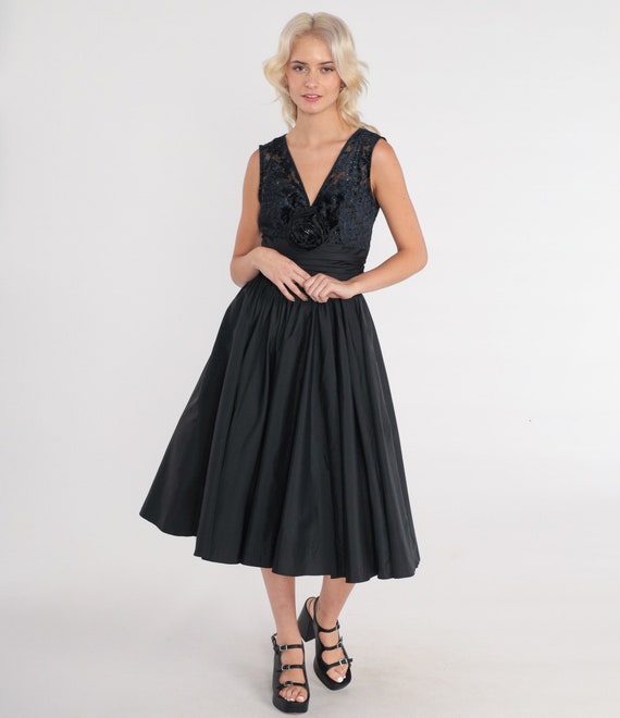 Black Party Dress 80s Prom Dress Sparkly Beaded Velvet Burnout Leaf Sleeveless Full Skirt Lace Up Back Rosette Evening Vintage 1980s Small S
