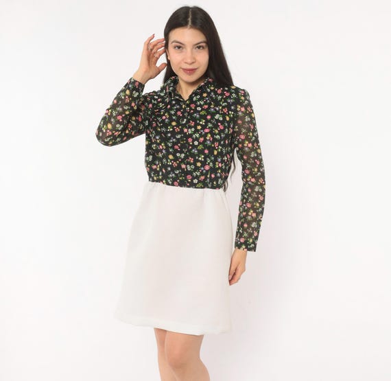 70s Floral Sheer Sleeve Dress Black Ditsy Print Collared Button Front White A-Line Skirt Knee Length Two Tone Flower Power  Vintage Small S