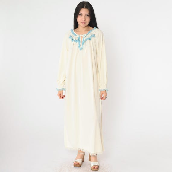 70s Nightgown Cream Lace Trim Sleep Dress Maxi Nightie Keyhole Slit Neck Tent Trapeze Long Sleeve Boho Hippie 1970s Vintage Large xl