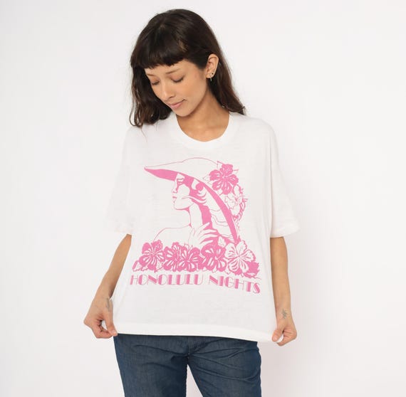 Honolulu Nights Graphic Tee 90s Hawaii Souvenir Shirt White Crop Top Pink Floral Hibiscus Tourist Beach Vacation Island Medium To Large M L