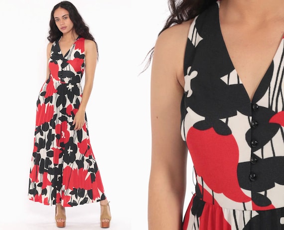 Floral Maxi Dress 70s PLEATED Long High Waist Boho Print Hippie Bohemian 1970s Red Black White Sleeveless Vintage Extra Small xs s