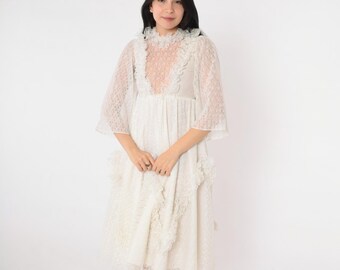 Vintage 70s Cottagecore Boho White Lace Ribbon High Collar Dress and Veil Vintage 70s Cottagecore Boho White Lace Ribbon High Collar  main image 2
