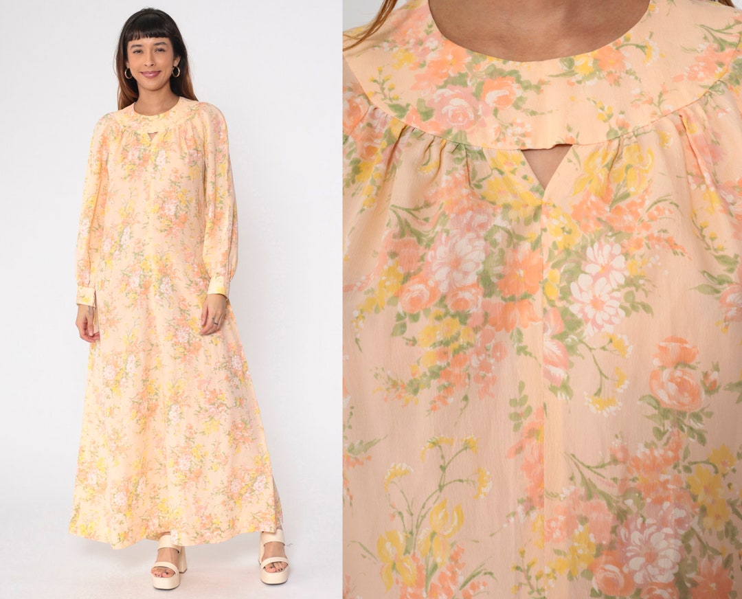 XS 1970s Pink Boho Maxi Dress Hippie Floral Print Bell Sleeves with Tieback Waist