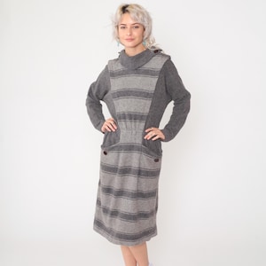 Vintage Striped Wool Dress 80s Grey Midi Preppy Winter Mock Neck Long Sleeve High Waisted Pocket Dress Secretary Small Medium