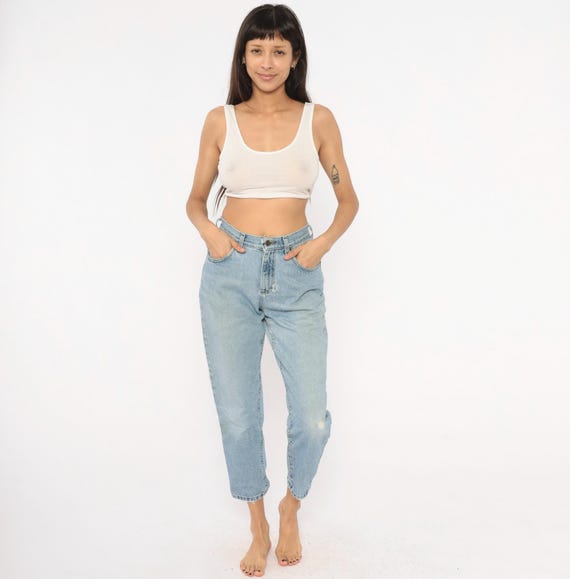 Distressed 90s Lee Mom Jeans Light Wash Denim High Waisted Tapered Leg Blue Cotton Relaxed Straight Vintage Pants Trousers Petite Small S