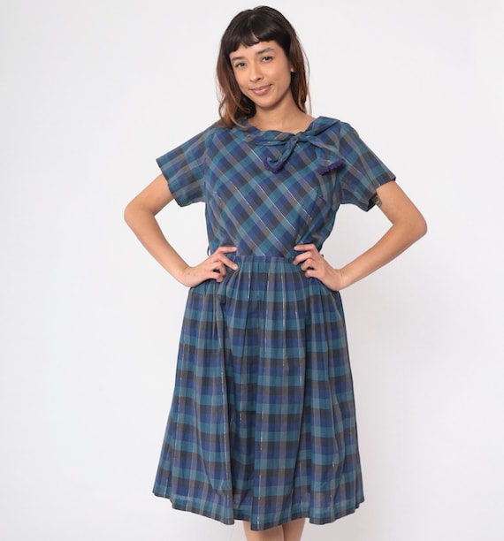 50s Dress Blue Checkered Print Metallic Bow Dress 1950s Day Dress Midi 1960s Mad Men Tea Length Vintage Short Sleeve High Waisted Medium