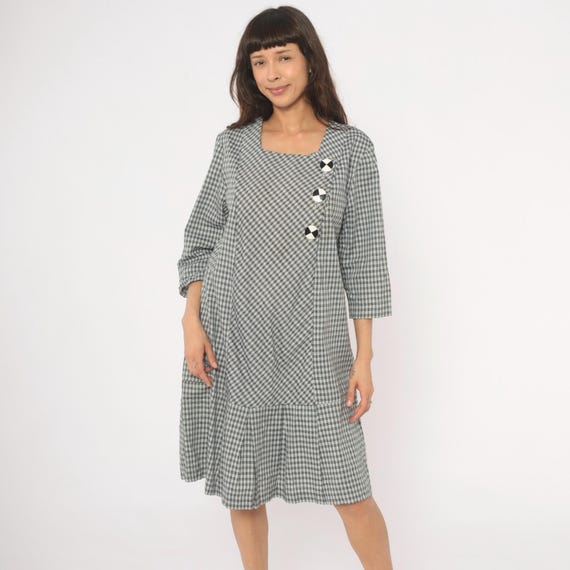 Gingham Check Dress 90s Black White Square Neck Three Quarter Sleeve Asymmetric Button Front Knee Length Drop Waist Pleated Plaid Medium M