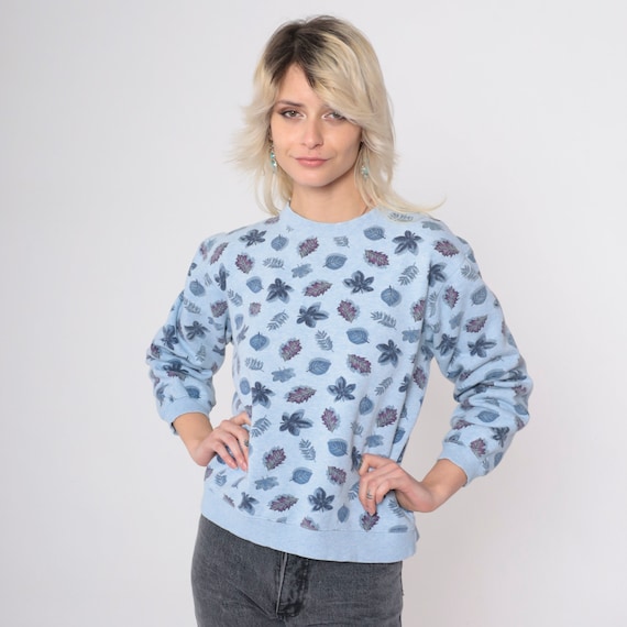 90s Leaf Sweatshirt Blue Graphic Nature All Over Print Slouchy Pullover Botanical Sweater Retro Long sleeve Vintage 1990s Crewneck Small