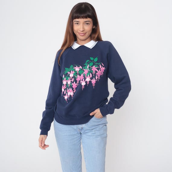 Blue Floral Sweatshirt 90s Morning Sun Navy Peter Pan Collar Vintage Pink Flowers Garden Scenery Cottagecore Grandmacore Large L 14