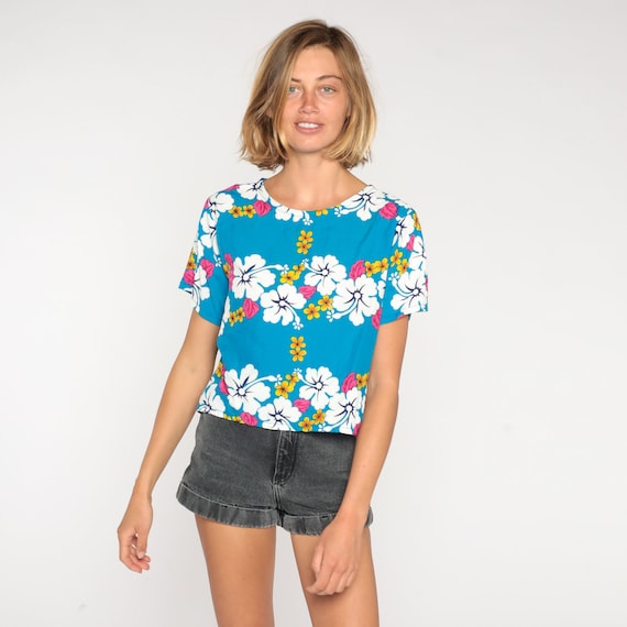 Tropical Floral Shirt y2k Blue Hawaiian T-shirt Hibiscus Flower Print Tee Short Sleeve Boxy TShirt Summer Top 1990s Vintage 00s Medium M