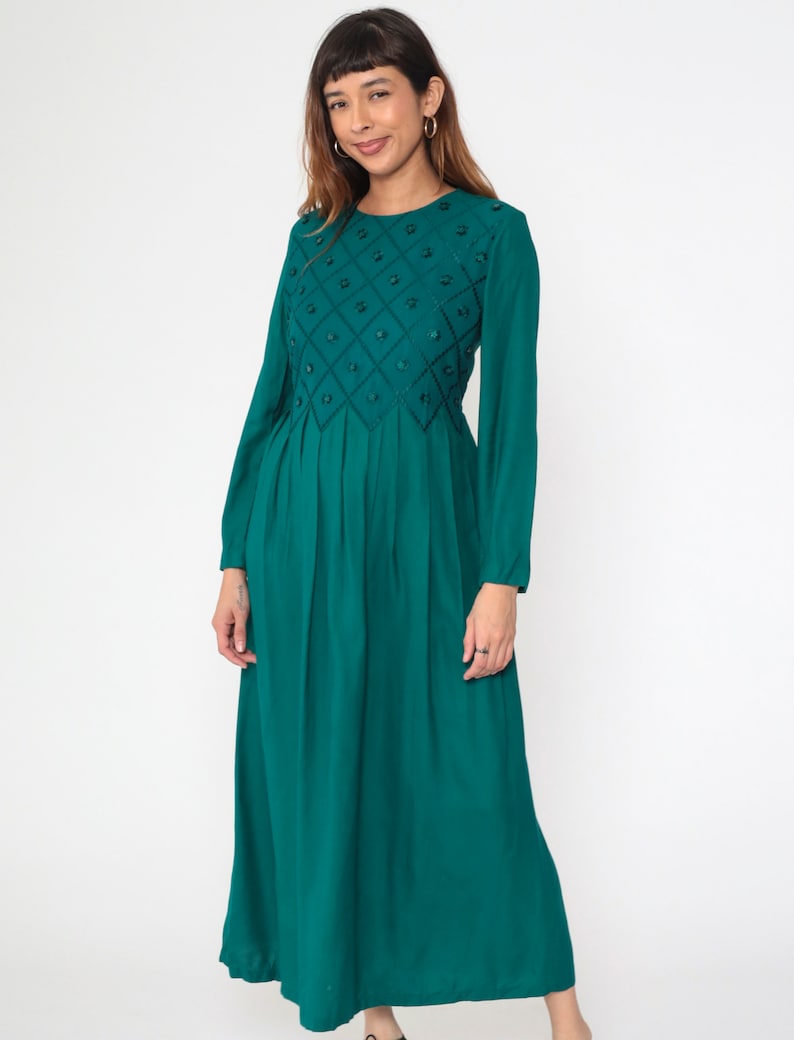 Robe fleurie verte des années 90 robe brodée Maxi bohème bouton étoile vintage plissé taille haute ceinture attachée grunge manches longues rayonne petit 6 image 3