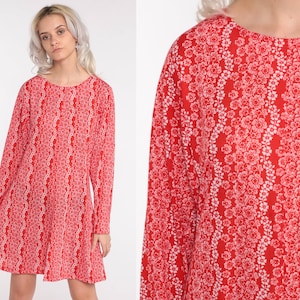 Floral Shift Dress 70s Red Floral Print Hippie Mod Mini Dress Vintage 1970s Gogo Twiggy Dress Minidress Long Sleeve Small Medium