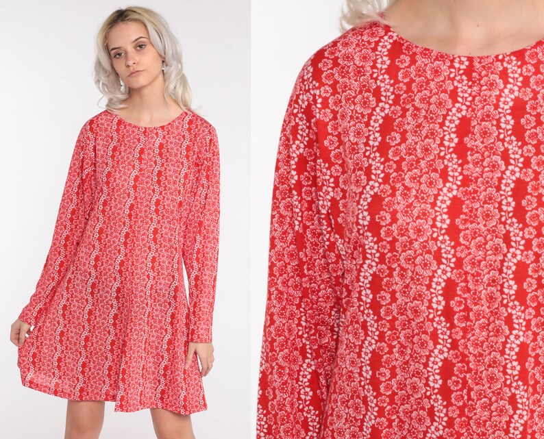 Floral Shift Dress 70s Red Floral Print Hippie Mod Mini Dress Vintage 1970s Gogo Twiggy Dress Minidress Long Sleeve Small Medium image 1