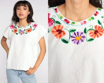 White Mexican Blouse Floral Heart Embroidered Top Peasant Shirt Hippie Boho Cotton Tunic Bohemian Floral Vintage Smock Medium