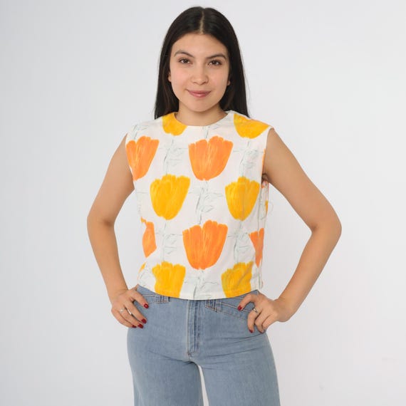 Tulip Print Crop Top 60s White Orange Yellow Floral Sleeveless Shell Boxy Cut Spring Summer Vintage Polyester Medium