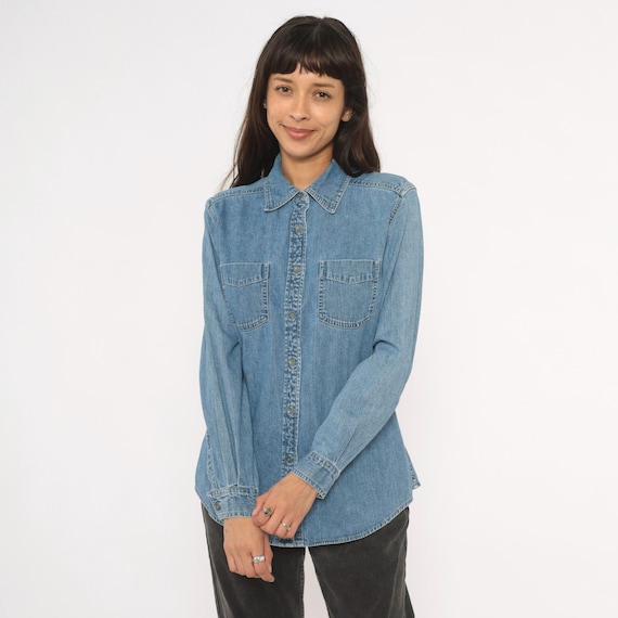90s Denim Shirt Button Front Light Wash Blue Jean Blouse Long Sleeve Pointed Collar Cotton Western Work Wear Chambray Vintage Top Medium M