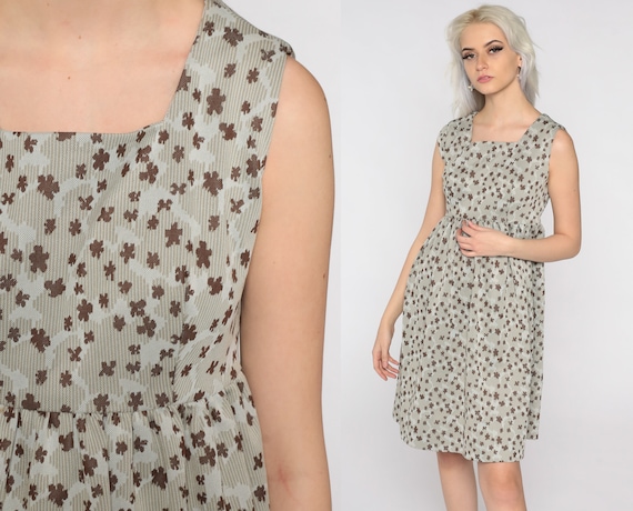 70s Mini Dress Taupe Floral Print Babydoll Dress 60s Mod Dress Boho Vintage Empire Waist Twiggy Sleeveless Polyester Knit Brown Small