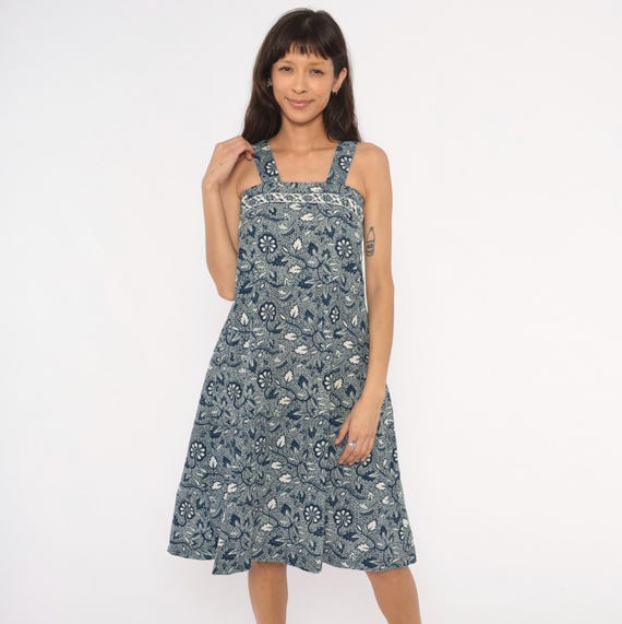 Batik Floral Sundress 90s Navy Blue White Cotton Square Neck Sleeveless Summer Indigo Botanical Back Button Cottage Dress Extra Small XS