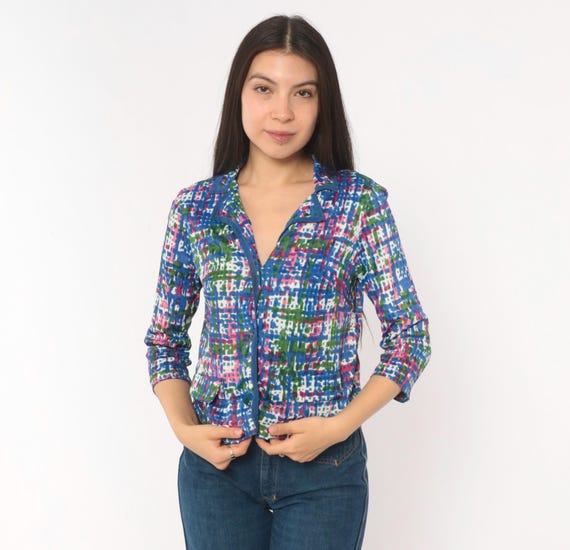 70s Abstract Print Blouse Blue Pink Green Crosshatch Pattern V Neck Three Quarter Sleeve Button Front Cropped Top Colorful Shirt Small S