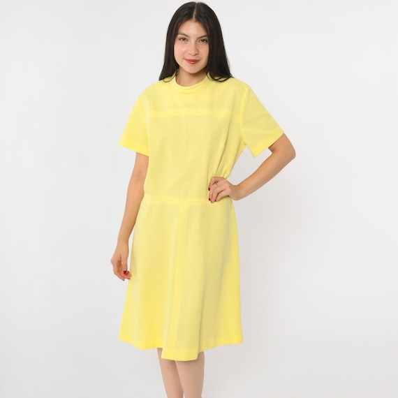 60s Yellow Mod Dress Ribbed Polyester Knit High Waist Day Dress Knee Length Mini Retro Plain Vintage Sixties Twiggy 1960s Short Sleeve Large