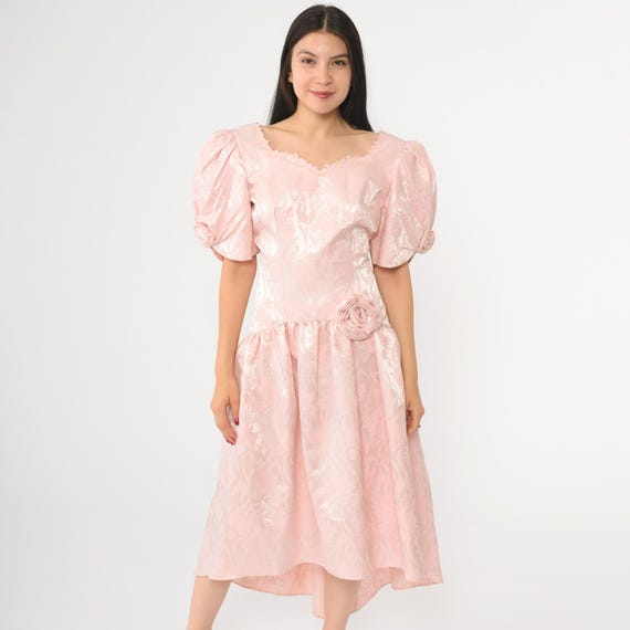Vintage Pink Satin Jacquard Dress 80s Puff Sleeve Rosette Detail 1980s Prom Party Dress Sweetheart Neck Midi Drop Waist Formal Medium M