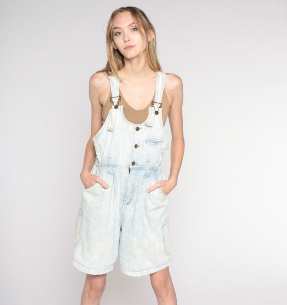 Vintage Acid Wash Denim Shortalls 90s Overall Shorts Bib Suspender Light Blue Jean Button up Romper Pleated Shorts 1990s London Medium M