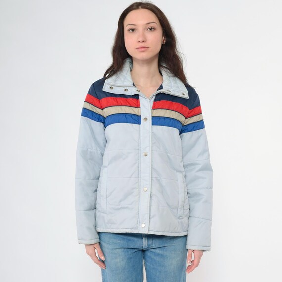 Vintage 80s Ski Jacket Grey-Blue Striped Puffer Jacket Retro Puffy Coat Winter Jacket Puff Zip Up Sporty 1980s Snap Button Up Medium