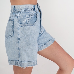 Stone Wash Denim Shorts 90s Cuffed Jean Shorts High Waisted Rise Mom Shorts Retro Light Wash Blue Distressed Basic Plain Vintage 1990s XS 25