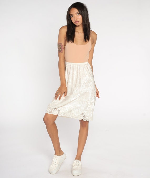 90s Embossed Slip Skirt White Midi Skirt Party Lingerie Retro Romantic Feminine High Waisted Half Slip Lace Trim Vintage 1990s Small