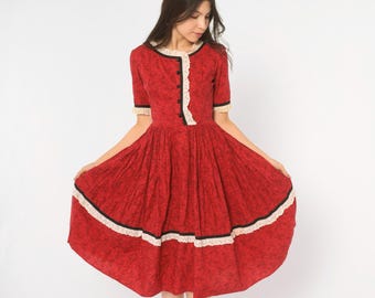 60s Red Paisley Dress Black Eyelet Lace Cotton Button Front Full Skirt Waist Prairie Cottagecore Holidays Christmas Vintage Extra Small XS