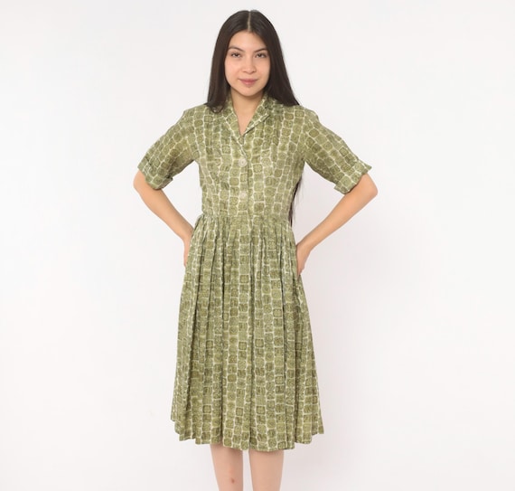 60s Olive Medallion Shirtdress Button Front Pleated Skirt Notched Collar Short Sleeve Cream Moss Green Tile Fitted Waist Vintage Small S