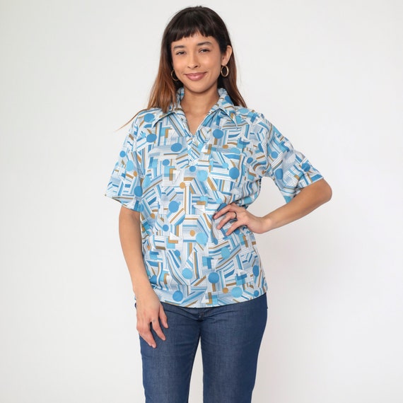 70s Polo Shirt Blue Psychedelic Geometric Shirt Dagger Collar Boho Top Vintage 1970s Short Sleeve Shirt Men's Medium