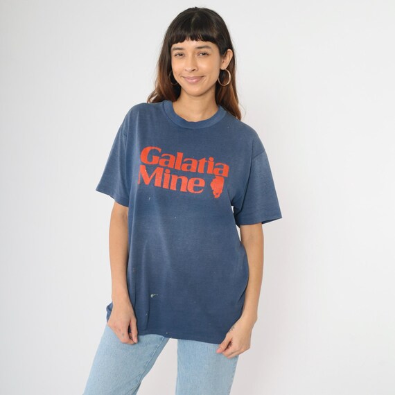 Vintage 80s Galatia Mine T-Shirt Navy Blue Coal Mining Illinois Distressed Faded Graphic Tee Hanes Crew Neck Short Sleeve 1980s Medium M