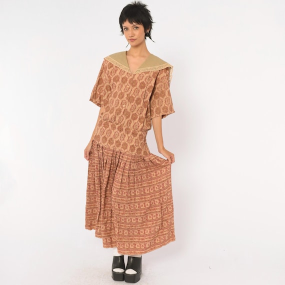 80s Paisley Maxi Dress Tan Pink Sailor Collar Lace Trim Drop Waist Pleated Skirt V Neck Short Sleeve Donna Morgan Prairie Vintage Large L