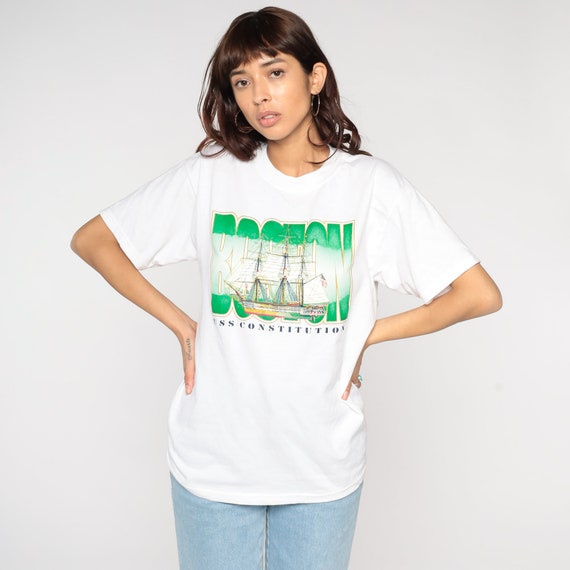 Boston T Shirt Y2k USS Constitution Shirt US Navy Ship Old Ironsides Massachusetts Graphic Tee Retro Top Tourist T-Shirt Vintage 00s Medium