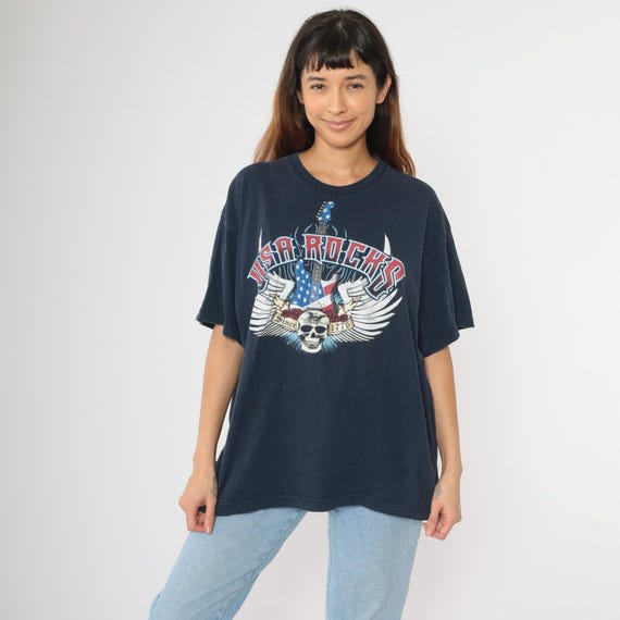 USA Rocks Graphic T-Shirt Skull Guitar Wings Roses American Flag Patriotic Rocker Vintage Crewneck Short Sleeve Navy Blue Extra Large xl