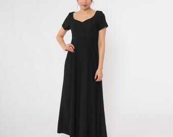 Vintage Black Evening Gown 90s Beaded Scroll Bodice Dress Sweetheart Neck Short Sleeve Empire Waist Formal Party Maxi Dress 1990s Small 6